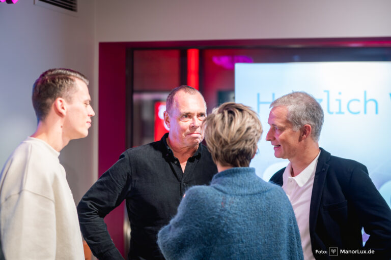 Web de Cologne SportX Telekom Shop Pictures by manorlux.de-74