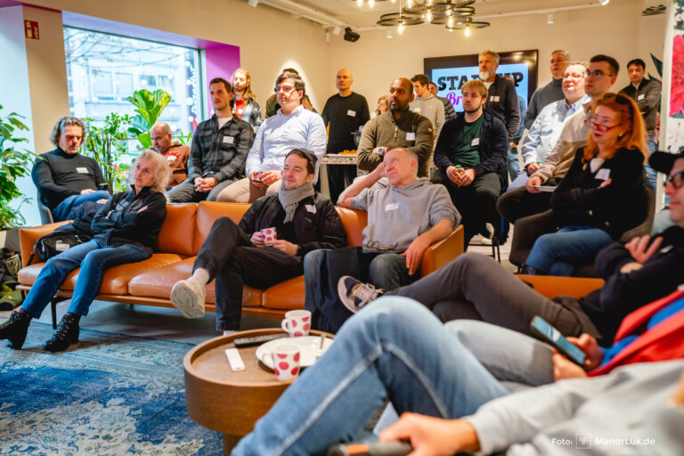 Startup Breakfast Web de Cologne Telekom November 2025 by Manor Lux-26