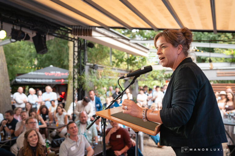 Startup_Summer_Night_2026_by_Team_ManorLux.de535