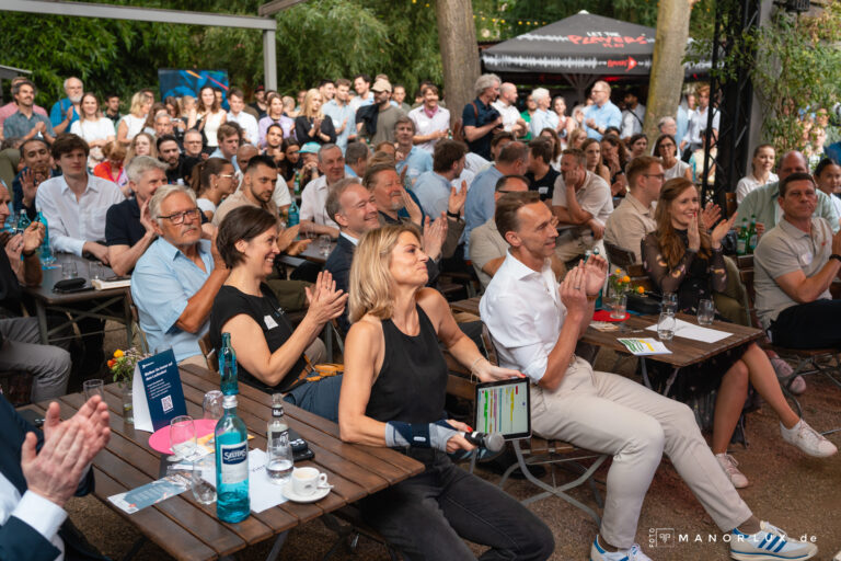 Startup_Summer_Night_2026_by_Team_ManorLux.de614 (1)